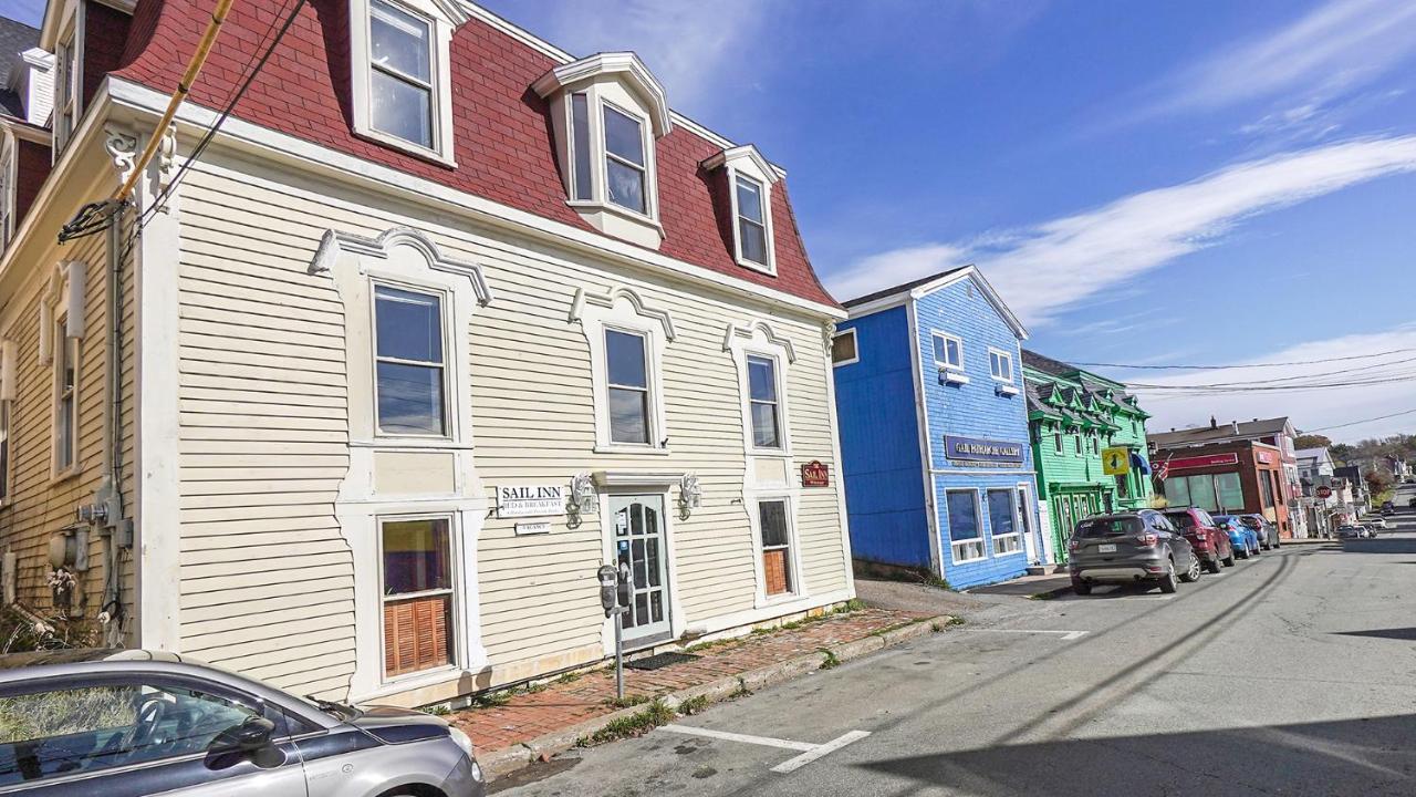 Sail Inn B&B Lunenburg Extérieur photo